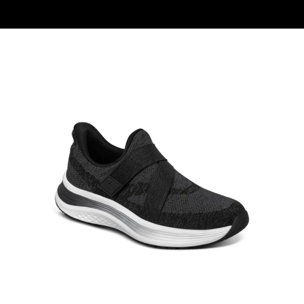 Orthofeet Naya Hand's Free Arch Support Sneaker - Black - Picture 5 of 8